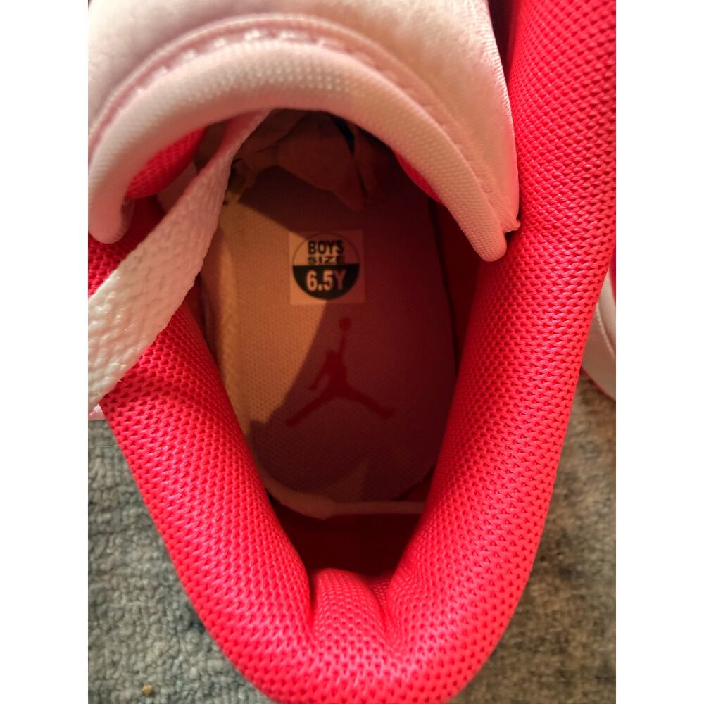Nike Pink Air Jordan 1 Low Valentines Day Sneakers Size 8 - Picture 5 of 6